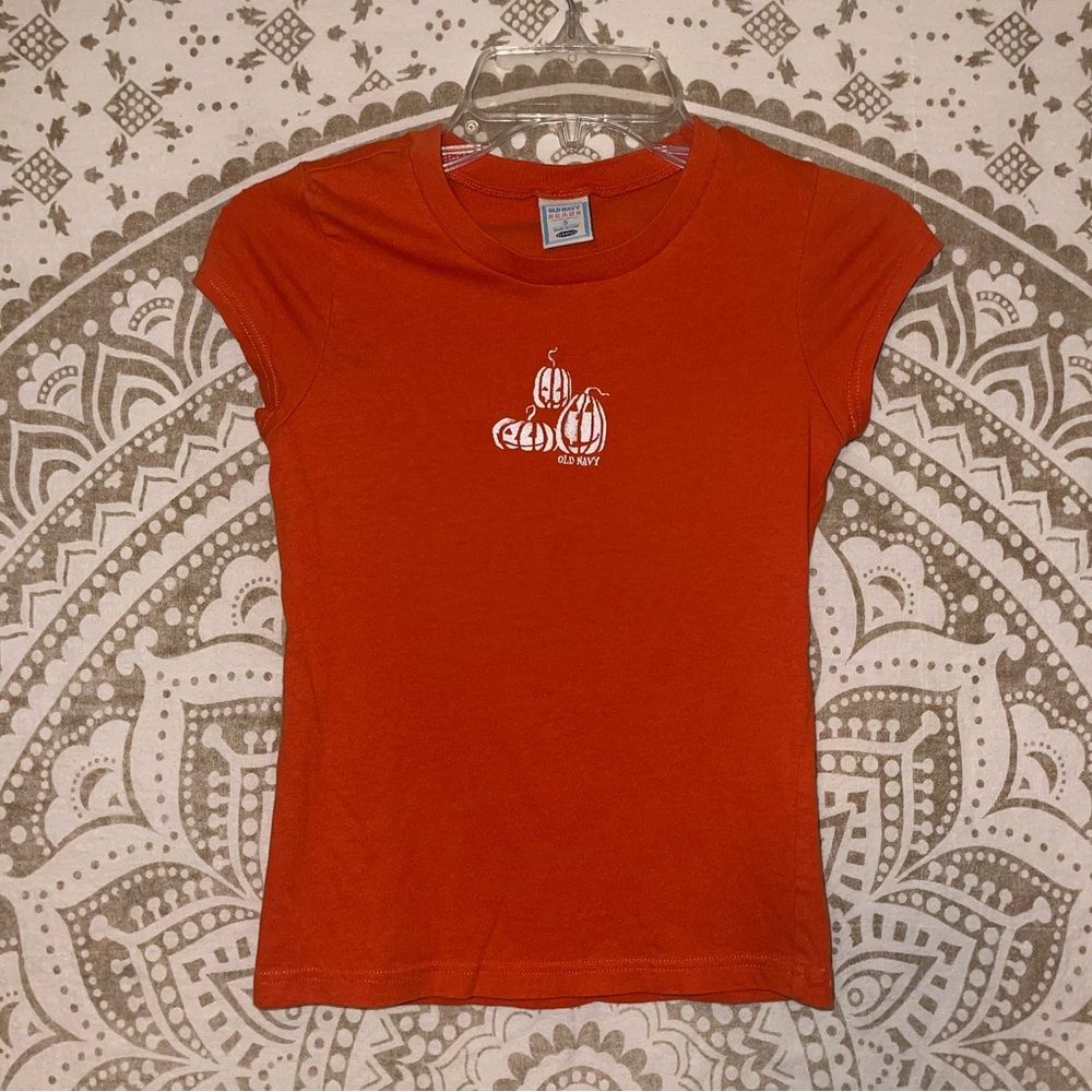 GIRLS "OLD NAVY" HALLOWEEN/FALL SHORT SLEEVED T-SHIRT WITH PUMPKINS, SIZE SMALL